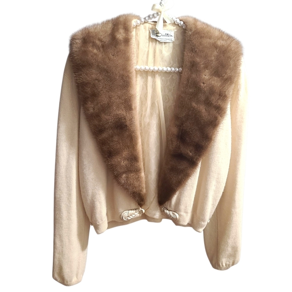 vintage 1950s Dalton cream cashmere cardigan real mink fur collar Lace Lining